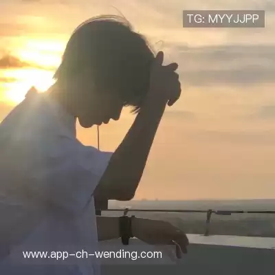 薛莺碧